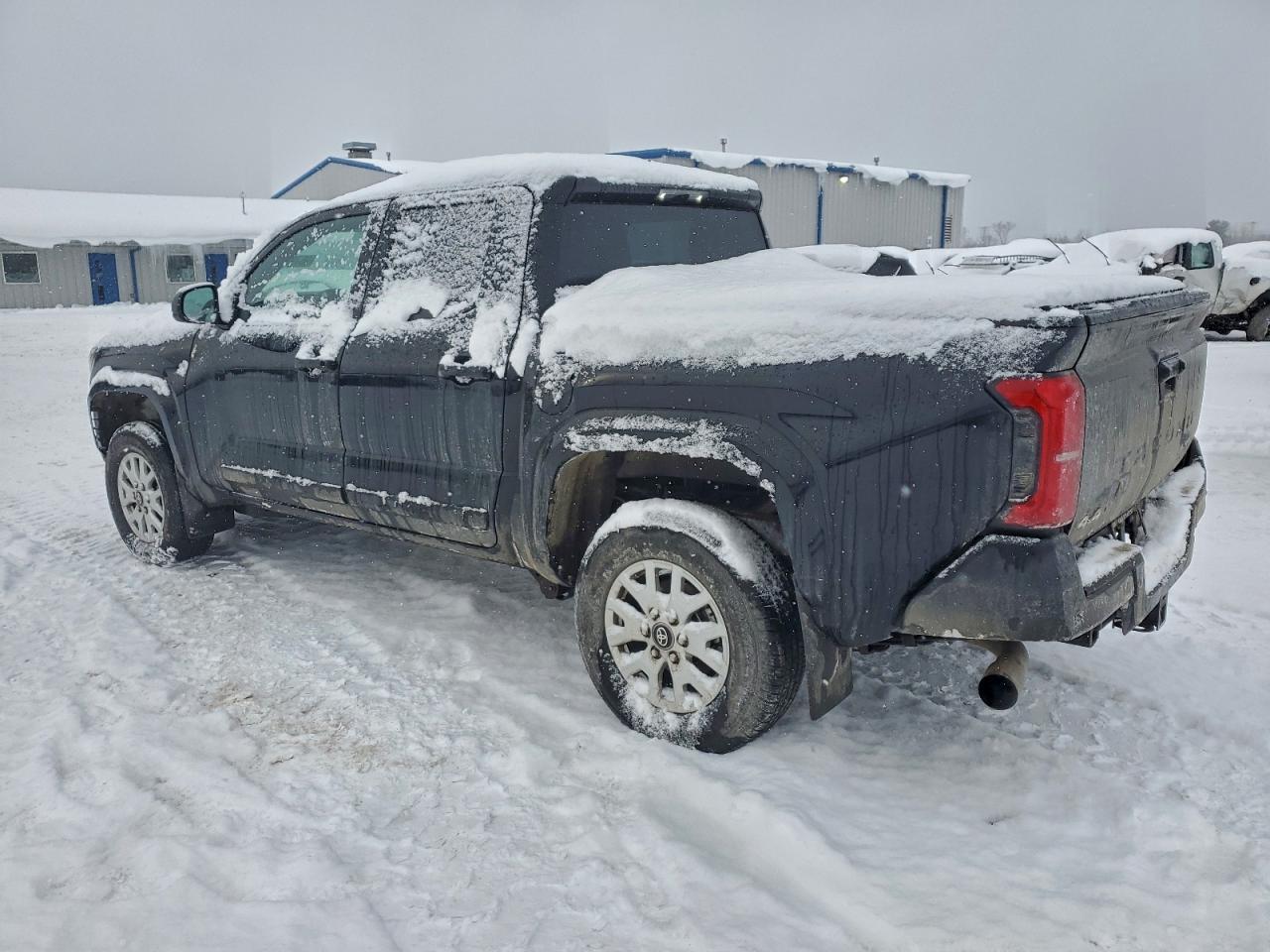 2025 Toyota Tacoma Double Cab - Фото 2