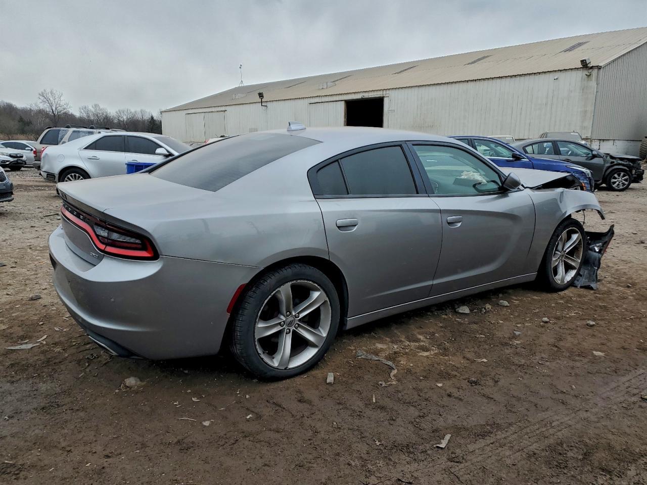 2017 Dodge Charger Sxt - Фото 3