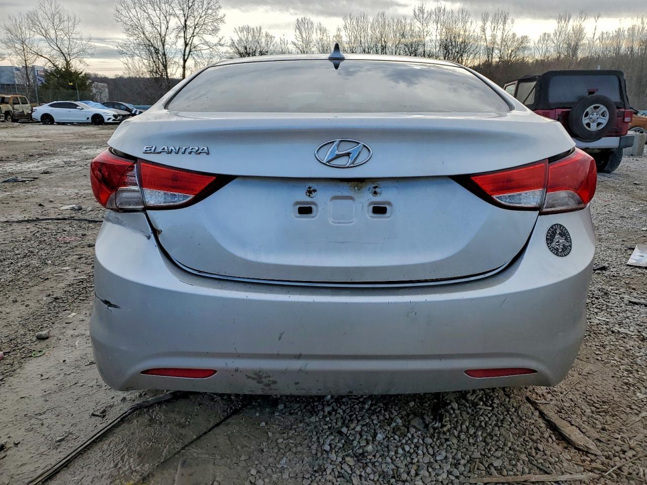 2012 Hyundai Elantra Gls - Image 6