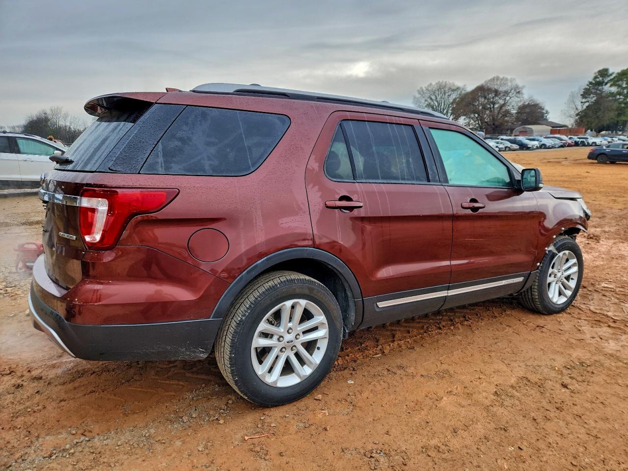 2016 Ford Explorer Xlt - Image 3