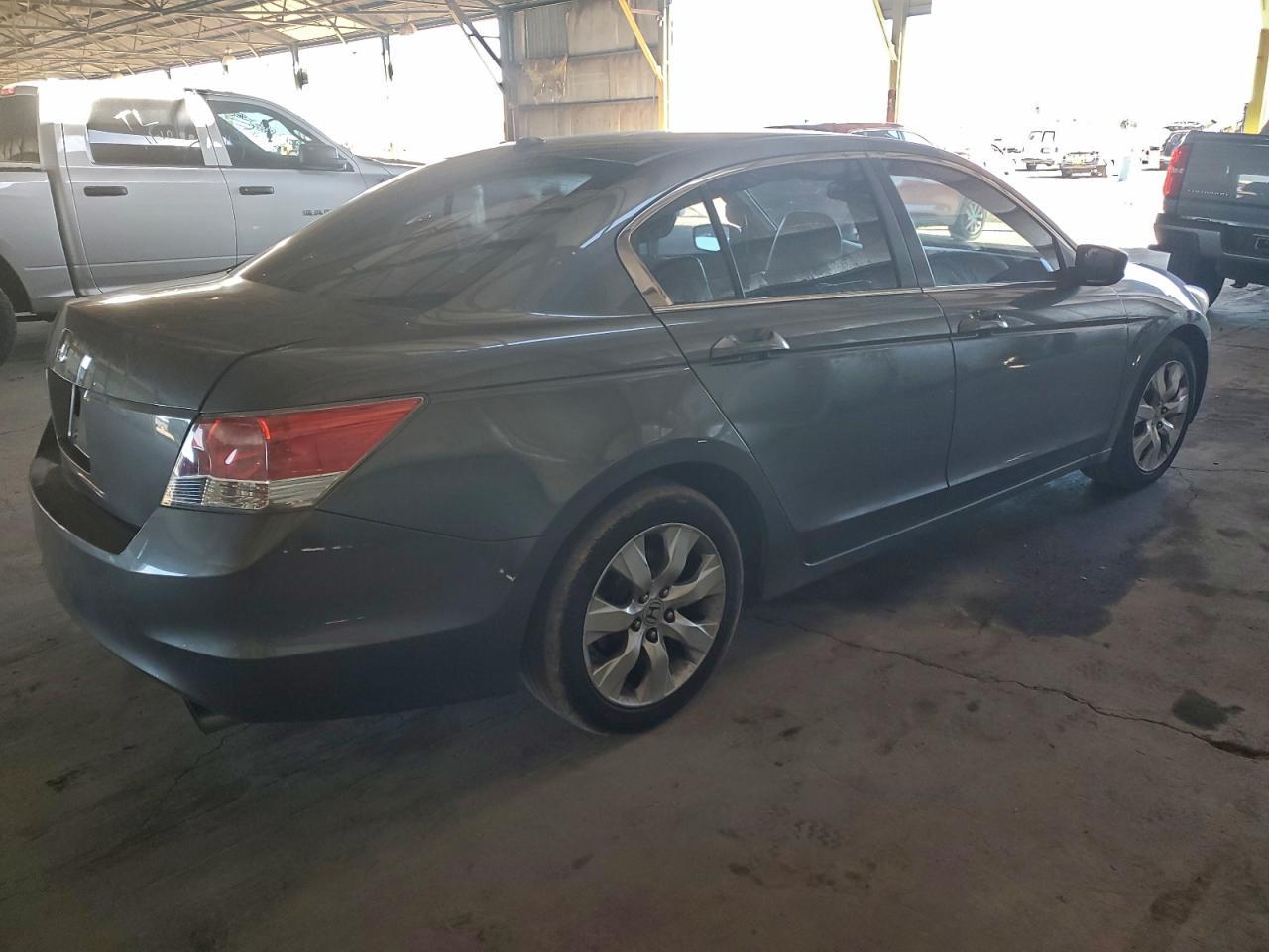 2009 Honda Accord Exl - Image 3