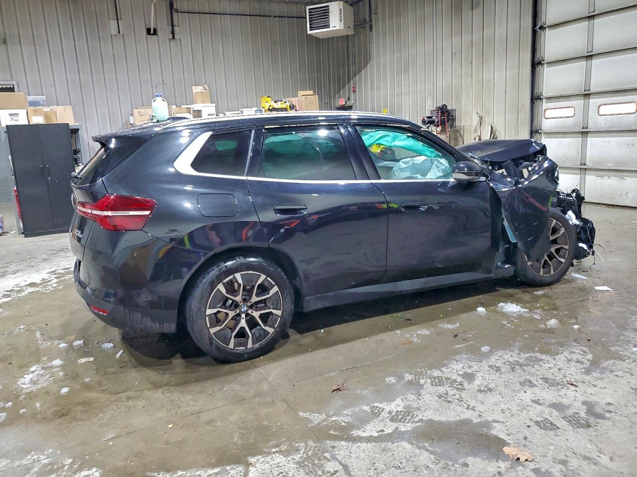 2025 BMW X3 30 xDrive - Image 3