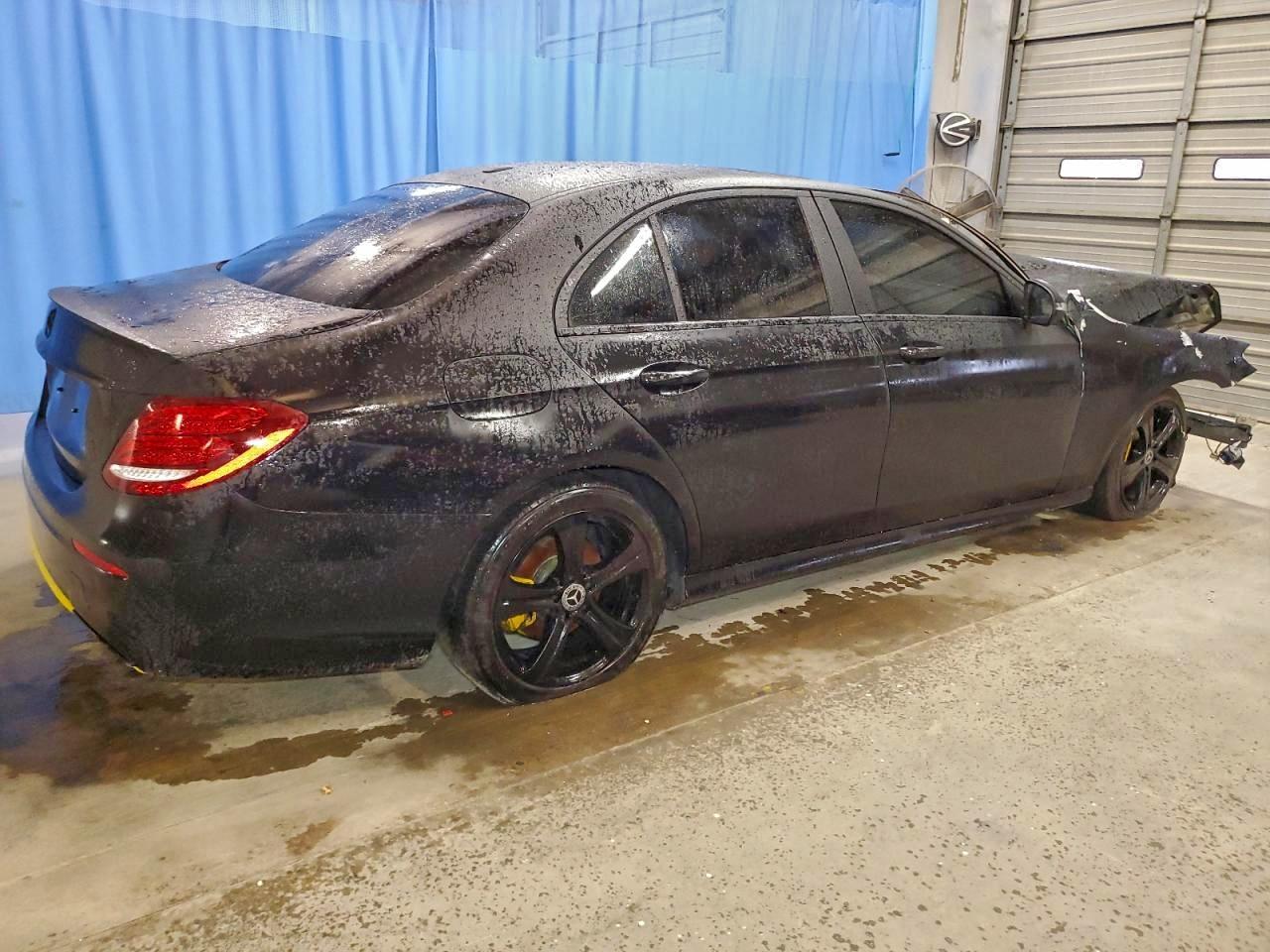 2019 Mercedes-Benz E 300 - Image 3