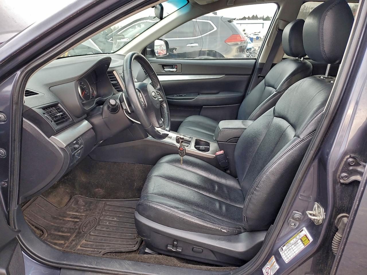 2013 Subaru Outback - Фото 7
