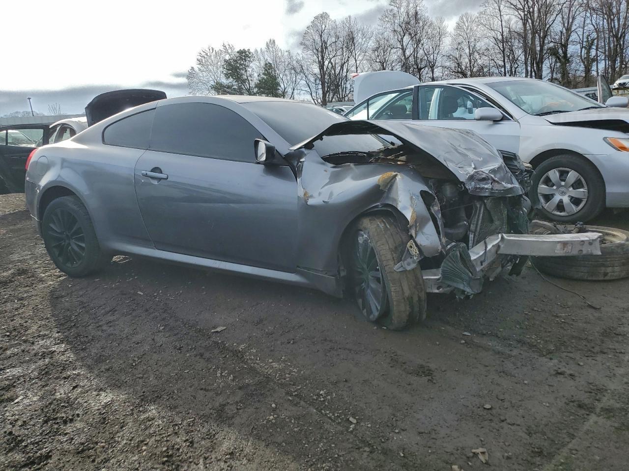 2013 Infiniti G37 - Image 4