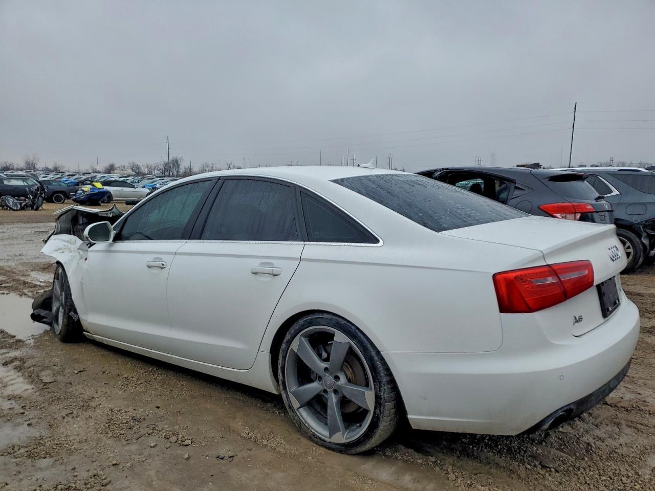 2014 Audi A6 Premium Plus - Фото 2