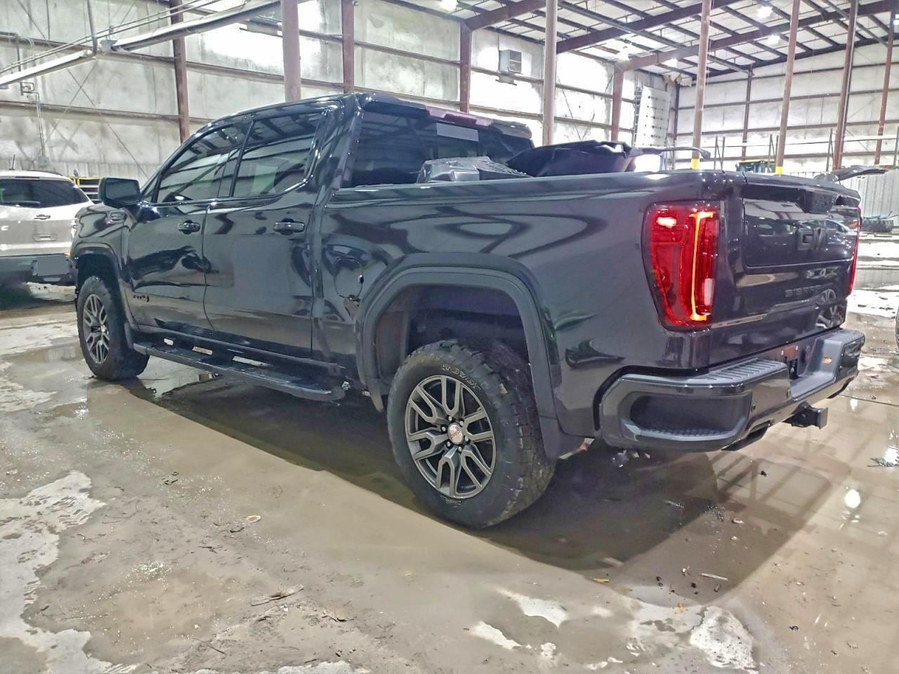 2020 GMC Sierra K1500 At4 - Image 2