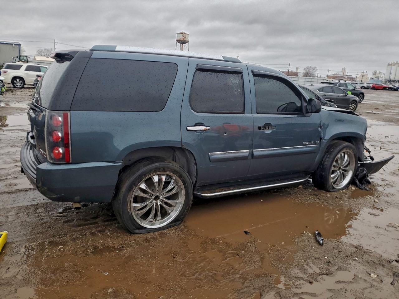 2007 GMC Yukon Denali - Фото 3