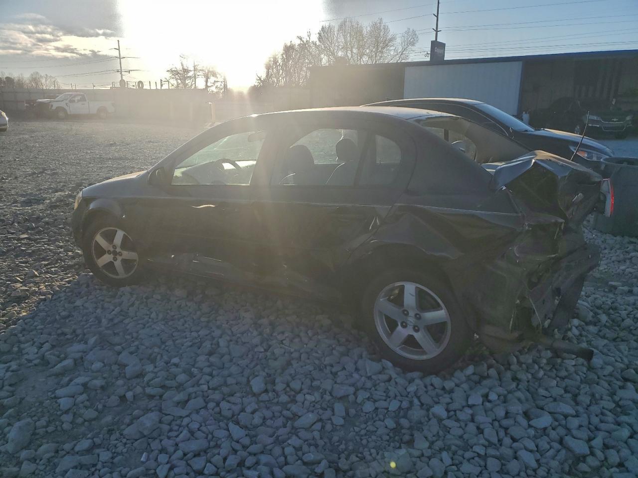 2010 Chevrolet Cobalt 1Lt - Фото 2