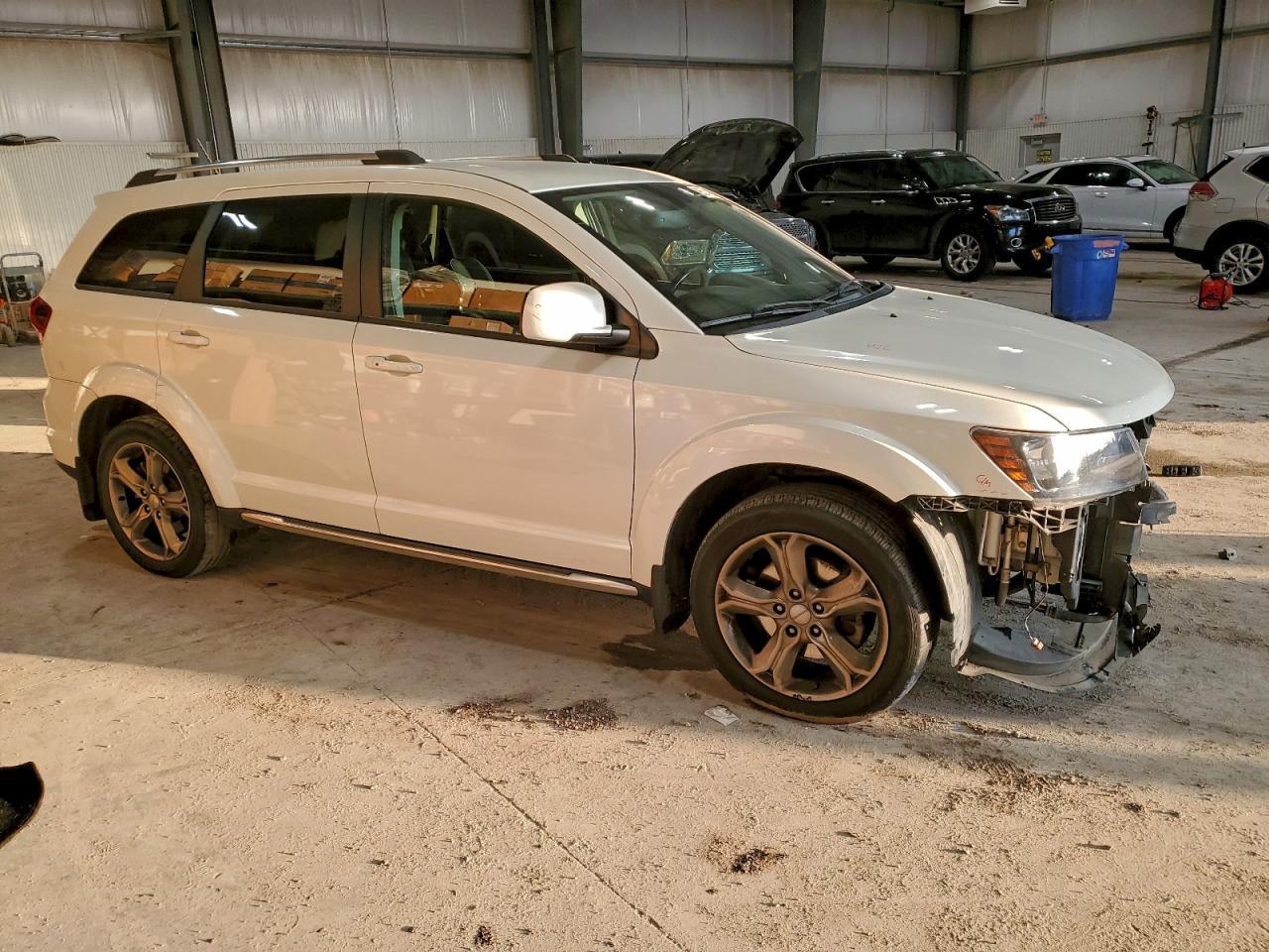 2017 Dodge Journey Crossroad - Фото 4