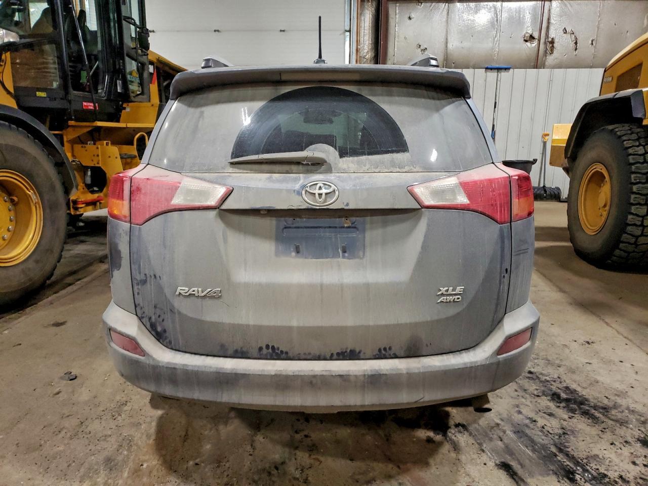 2014 Toyota Rav4 Xle - Image 6