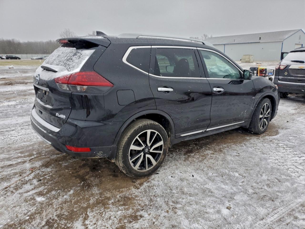 2020 Nissan Rogue S - Фото 3