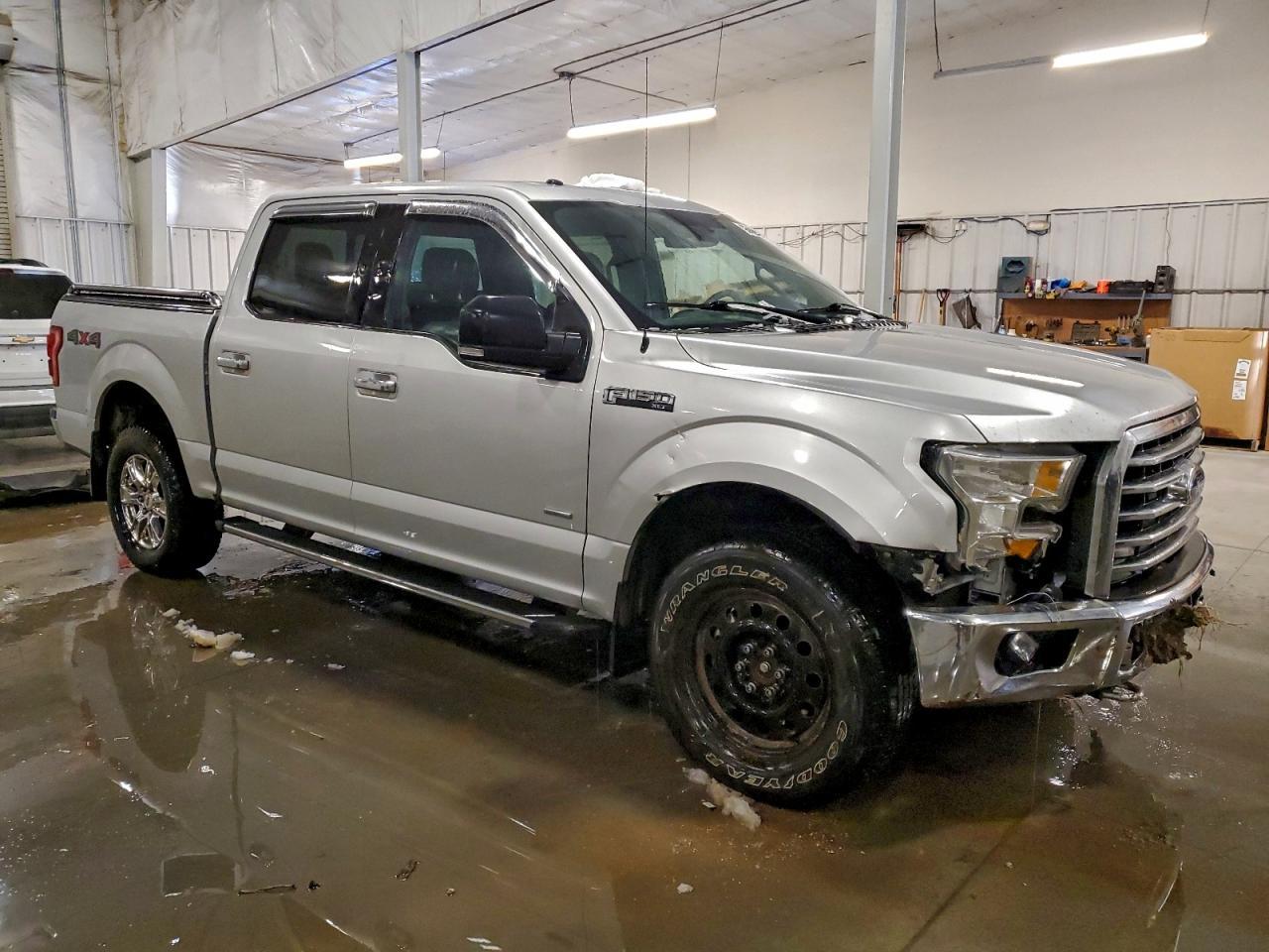 2015 Ford F150 Supercrew - Image 4