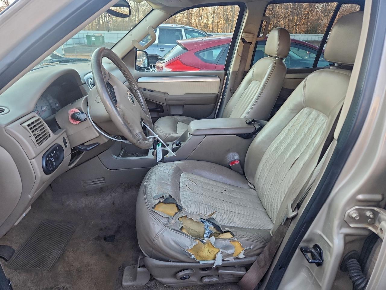 2005 Mercury Mountaineer - Фото 7