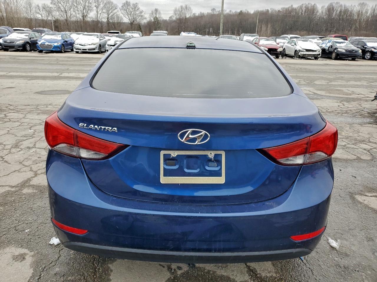 2016 Hyundai Elantra Se - Фото 6