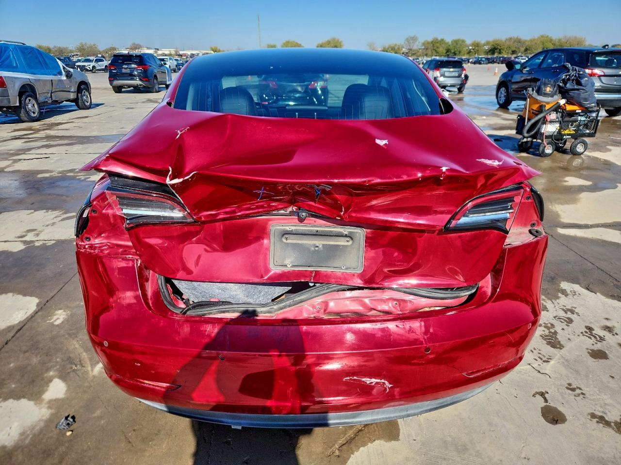 2020 Tesla Model 3 - Фото 6