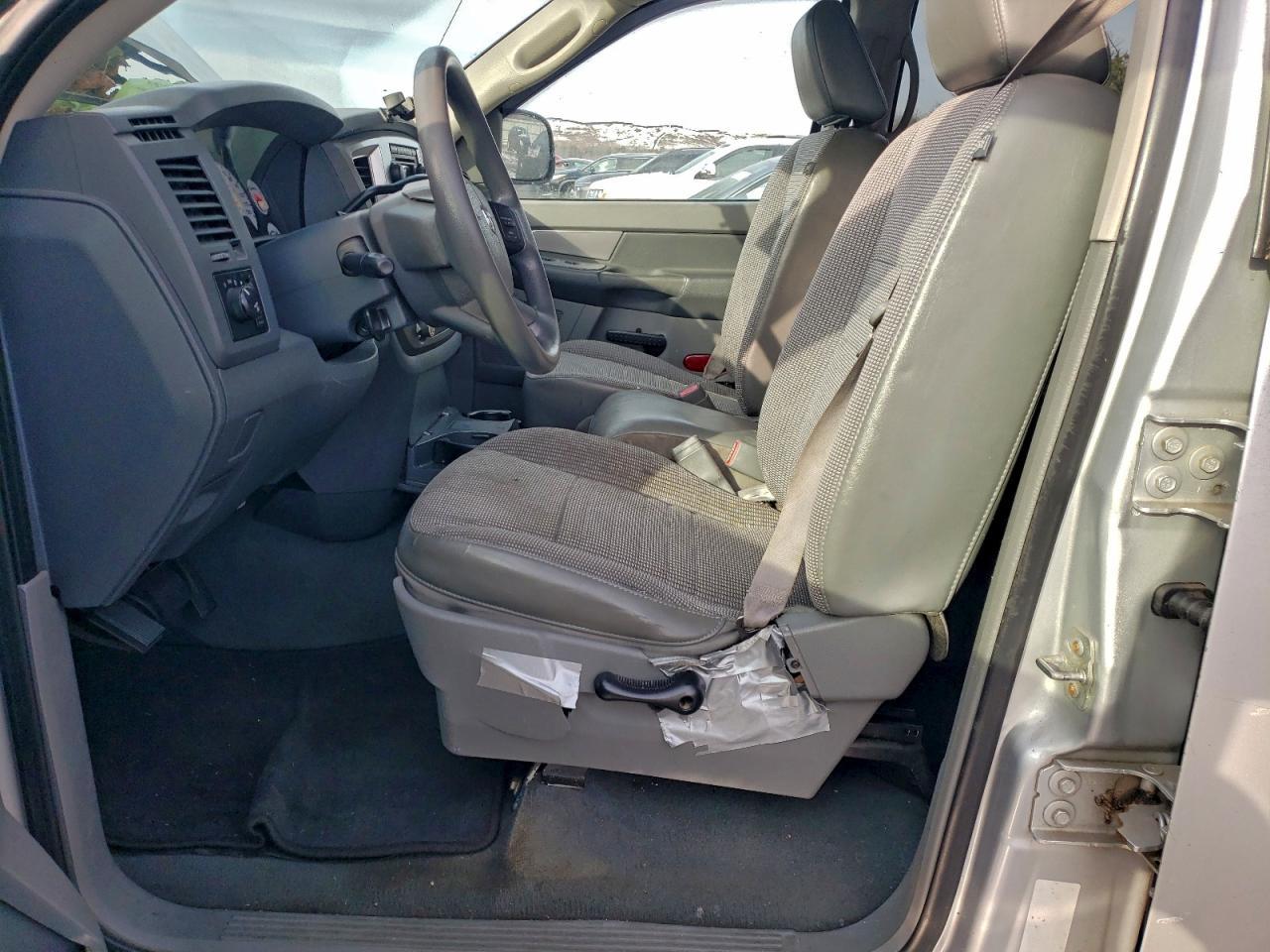 2008 Dodge Ram 1500 St - Фото 7