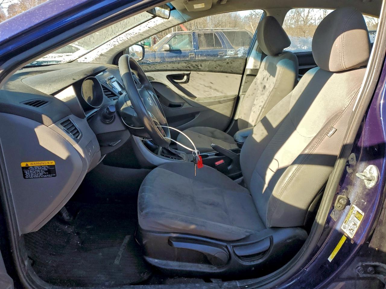 2014 Hyundai Elantra Se - Image 7
