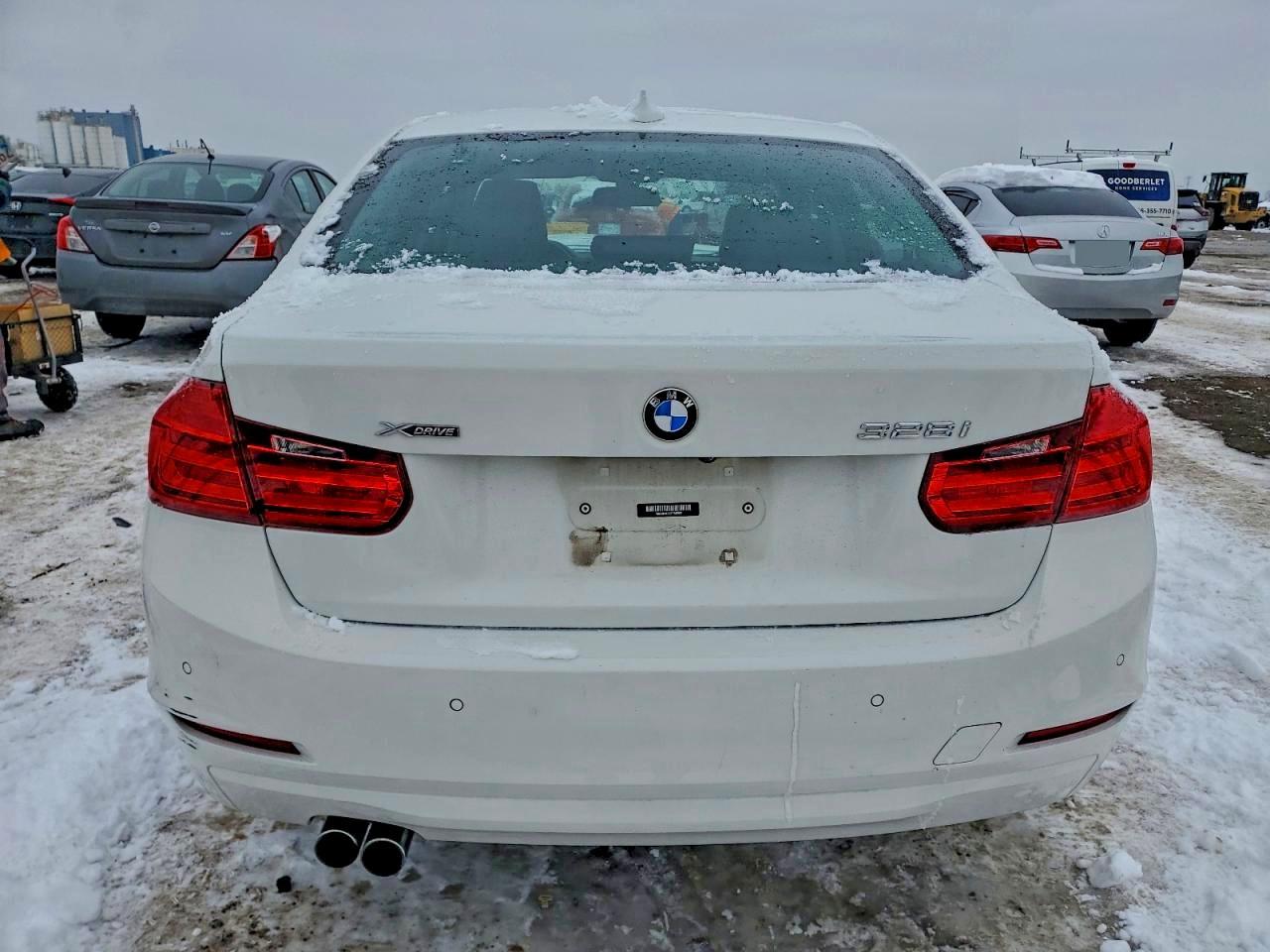 2015 BMW 328 Xi - Фото 6