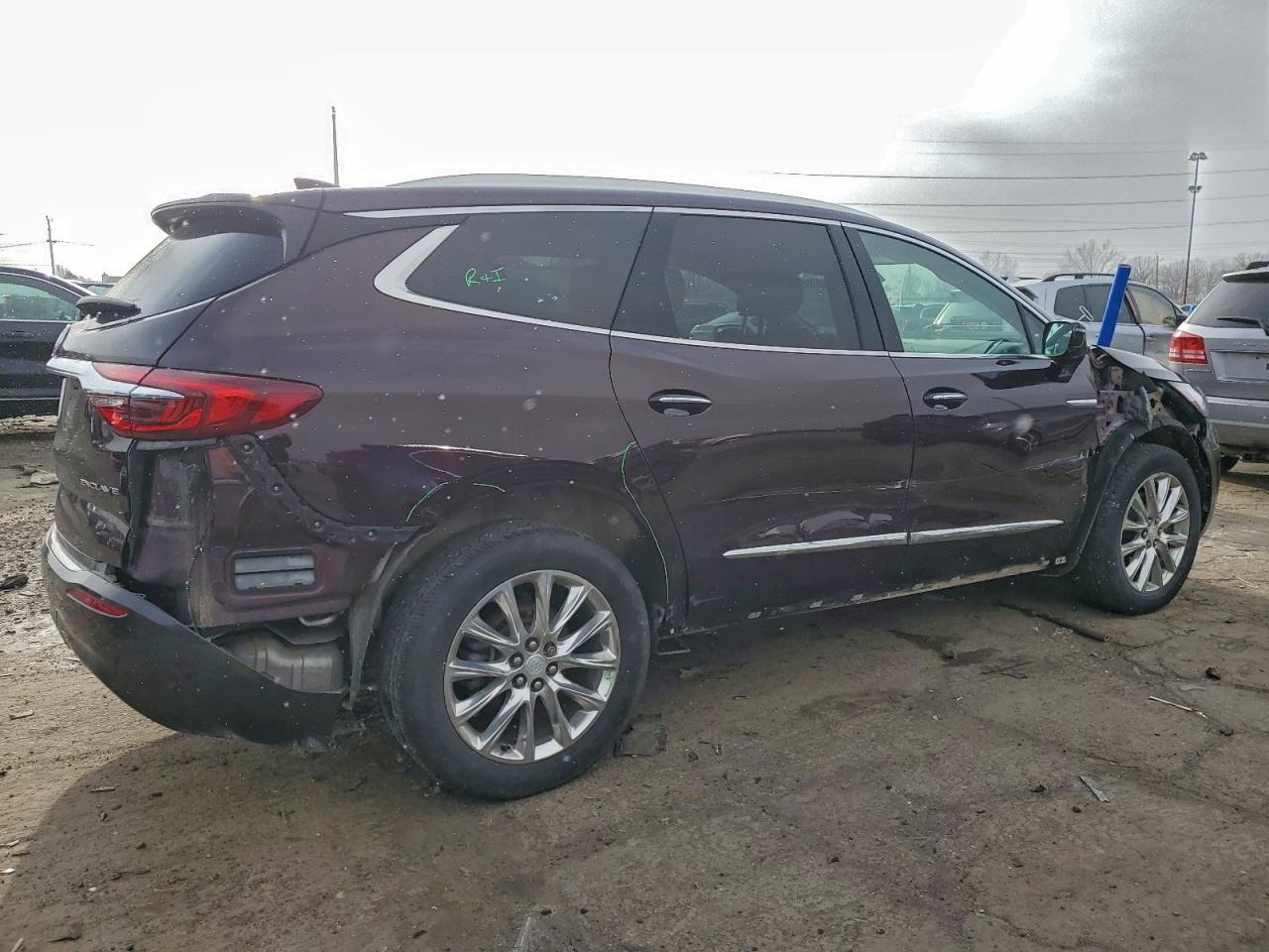 2018 Buick Enclave Essence - Фото 3