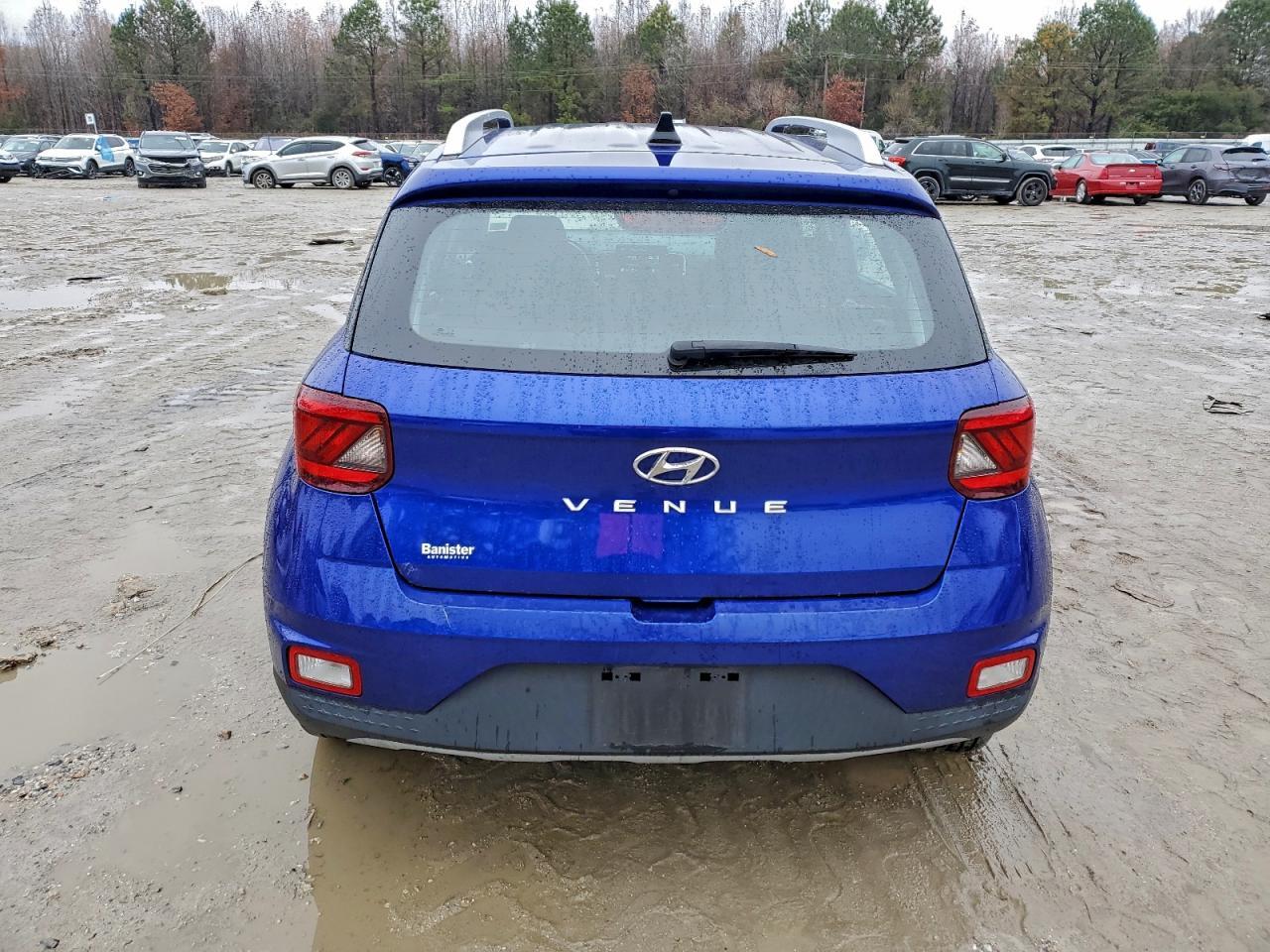 2022 Hyundai Venue Sel - Image 6