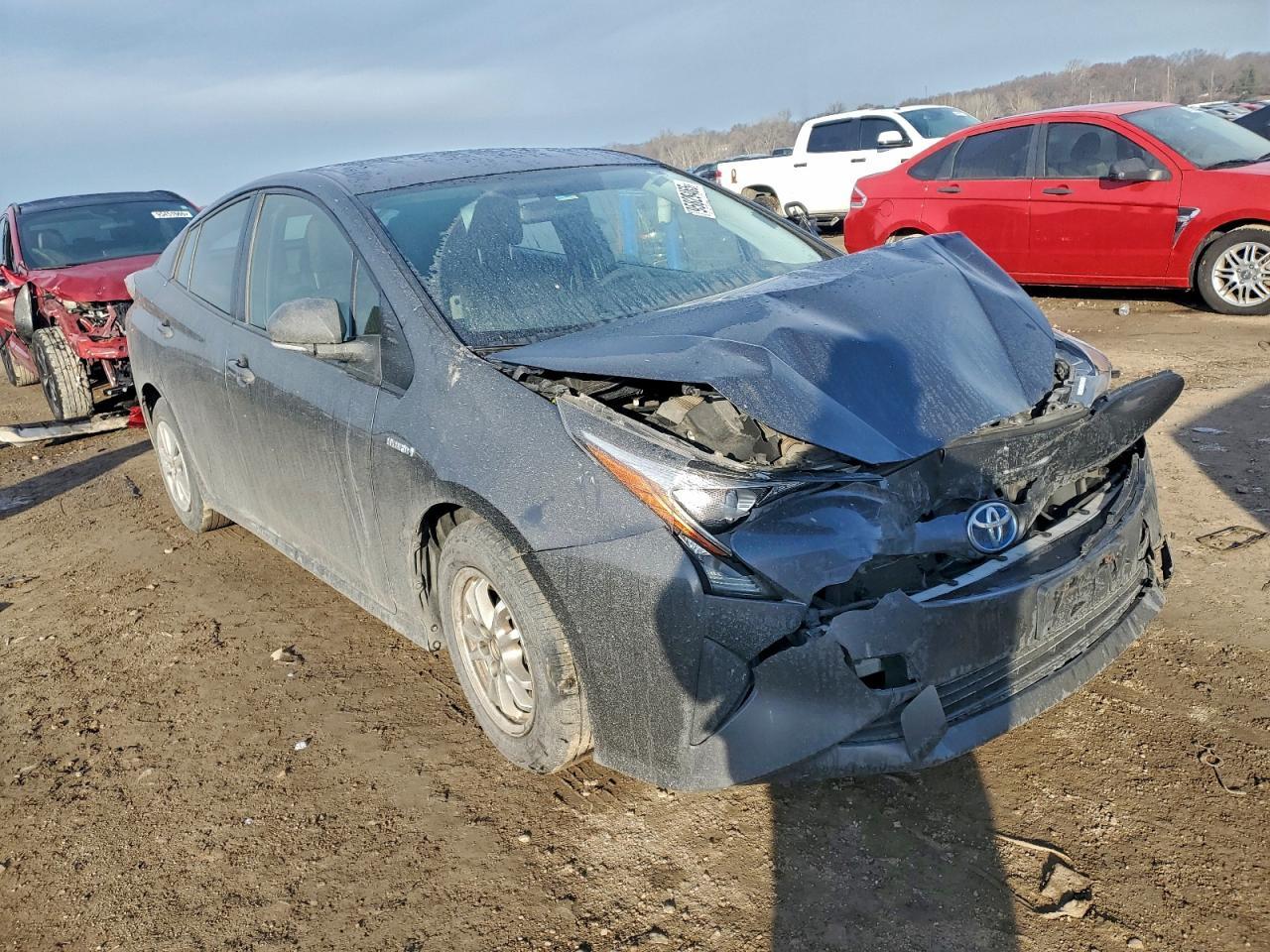 2016 Toyota Prius Two - Фото 4