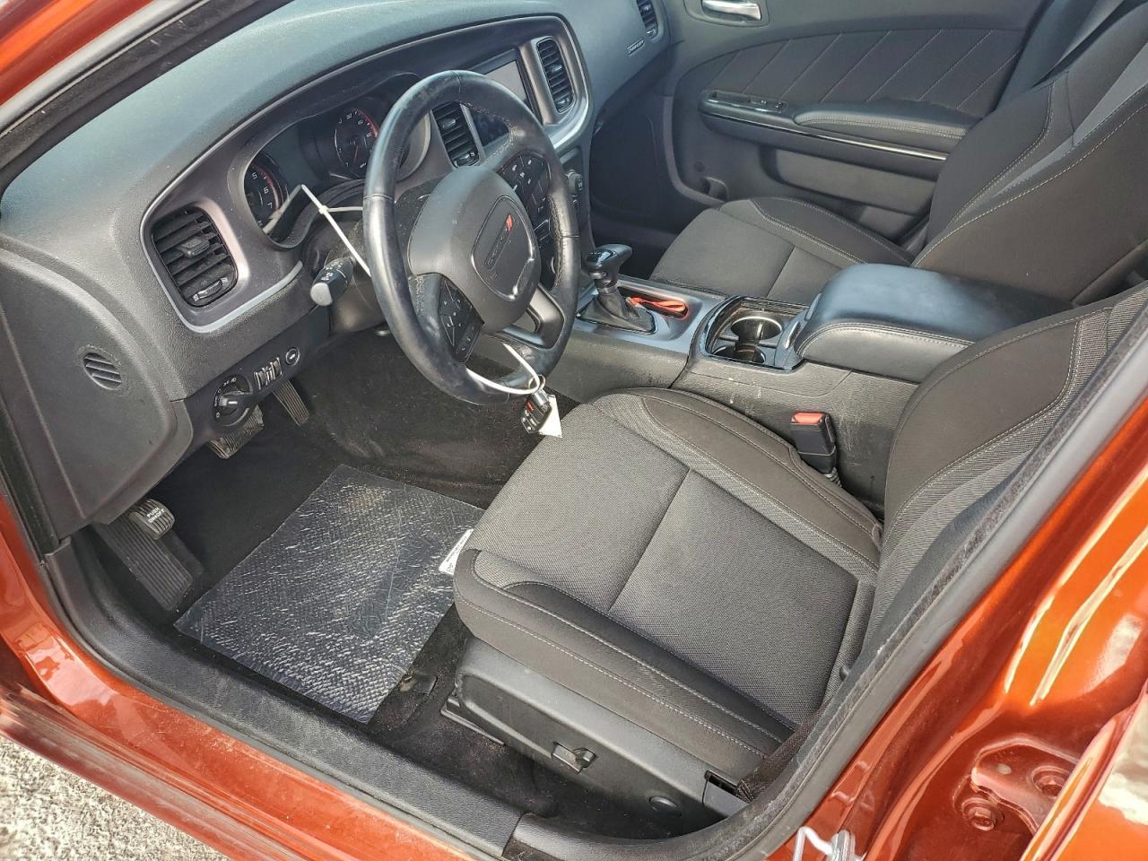 2022 Dodge Charger Sxt - Фото 7