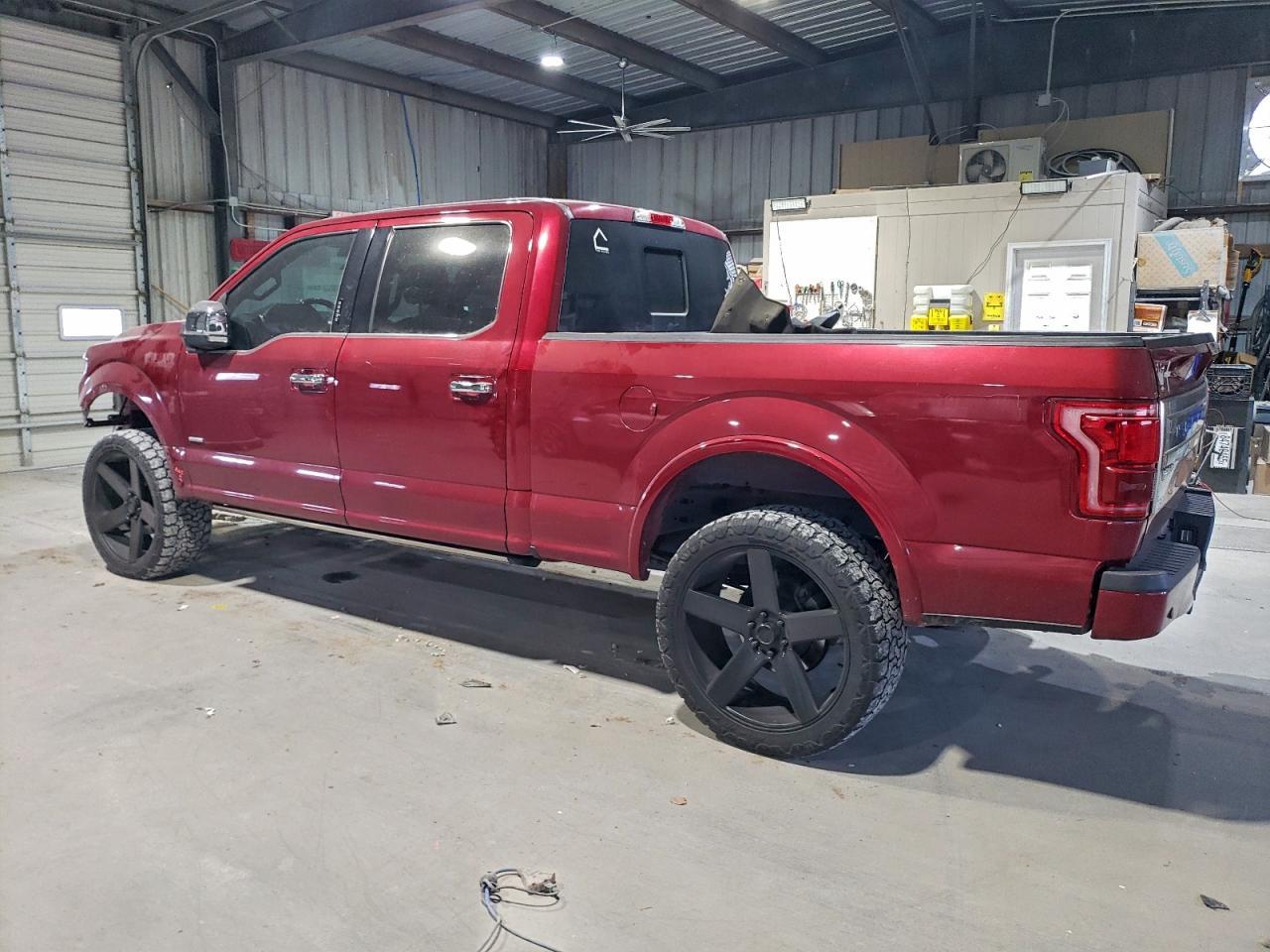 2015 Ford F150 Supercrew - Фото 2