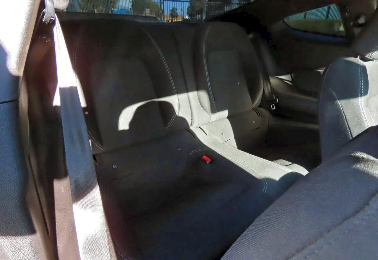 2022 Ford Mustang - Фото 6