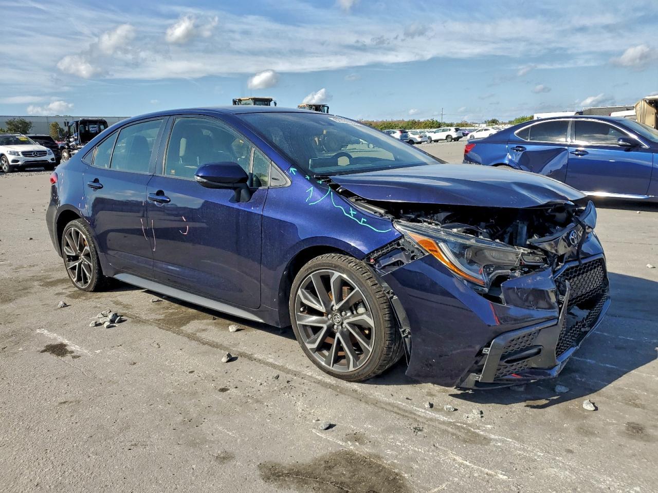 2020 Toyota Corolla Se - Фото 4