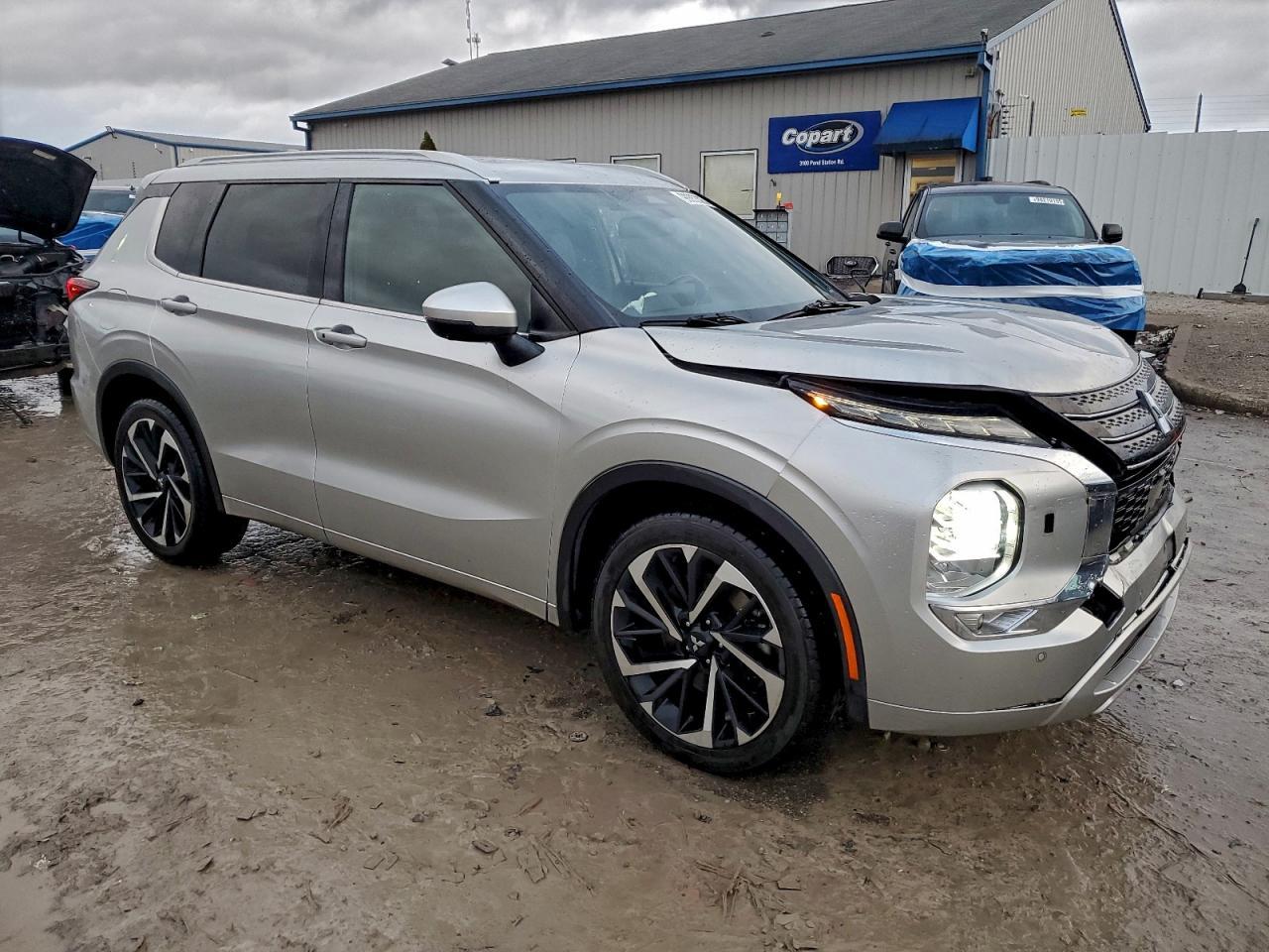 2022 Mitsubishi Outlander Sel - Image 4