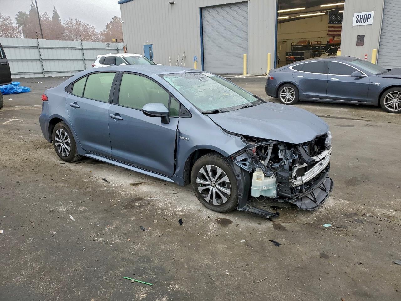 2021 Toyota Corolla Le - Фото 4