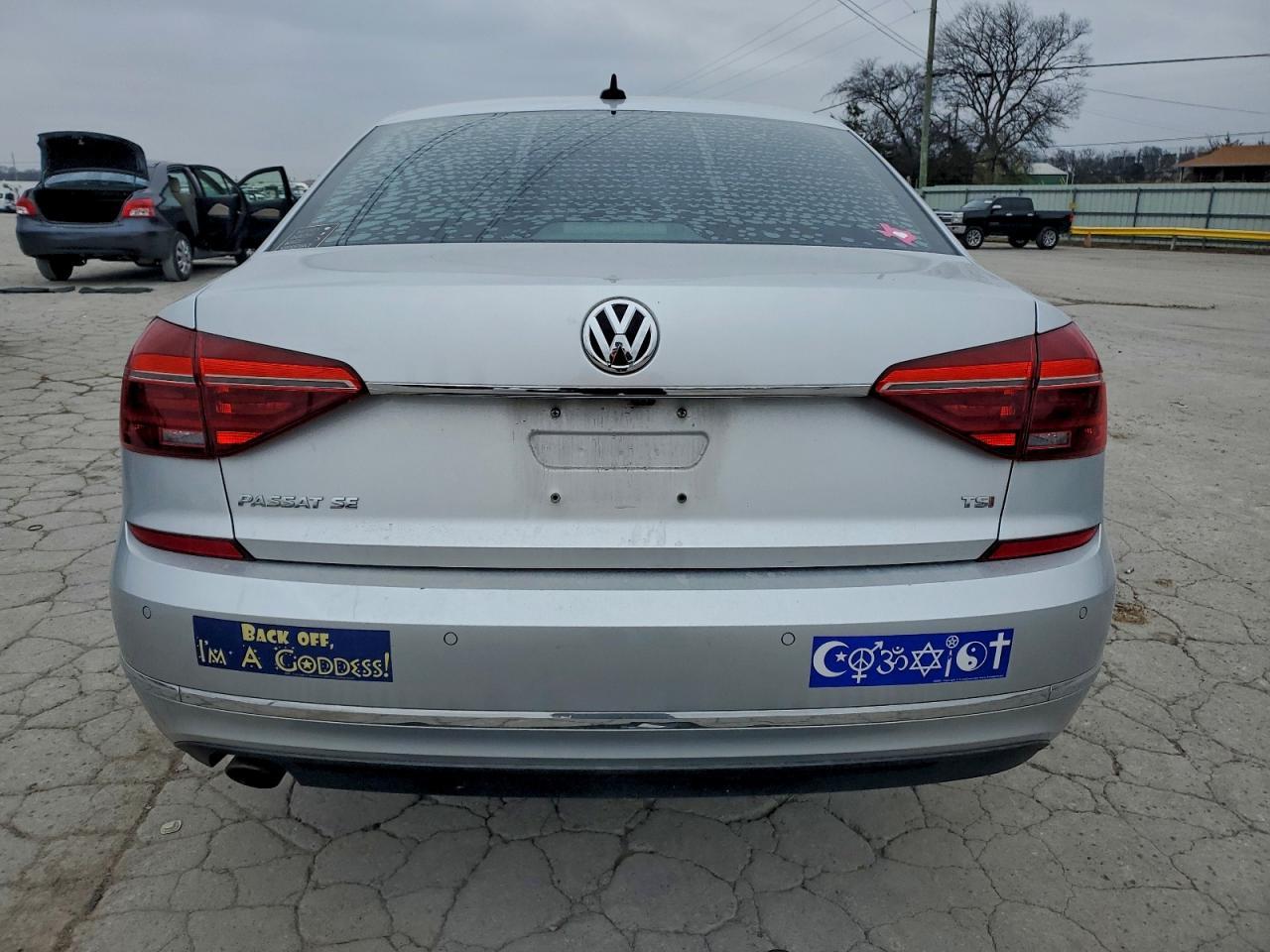 2017 Volkswagen Passat Se - Image 6
