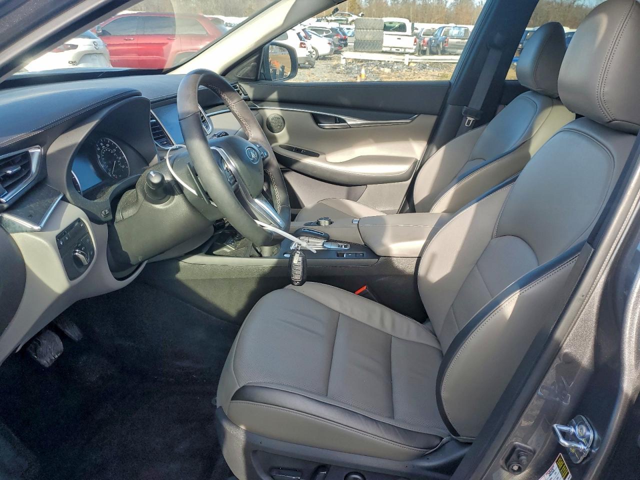2025 Infiniti Qx50 Luxe - Image 7