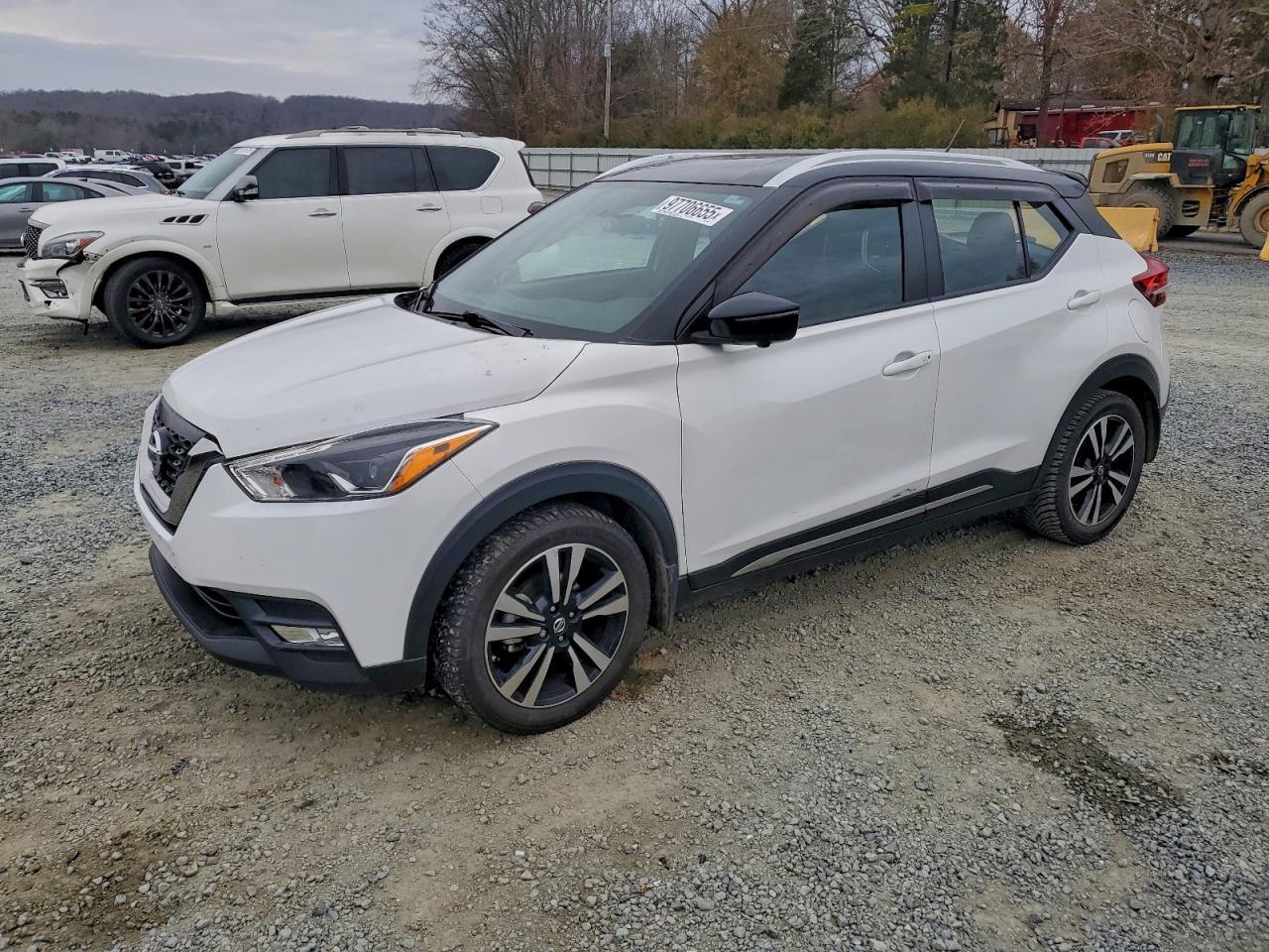 2019 Niss Kicks S