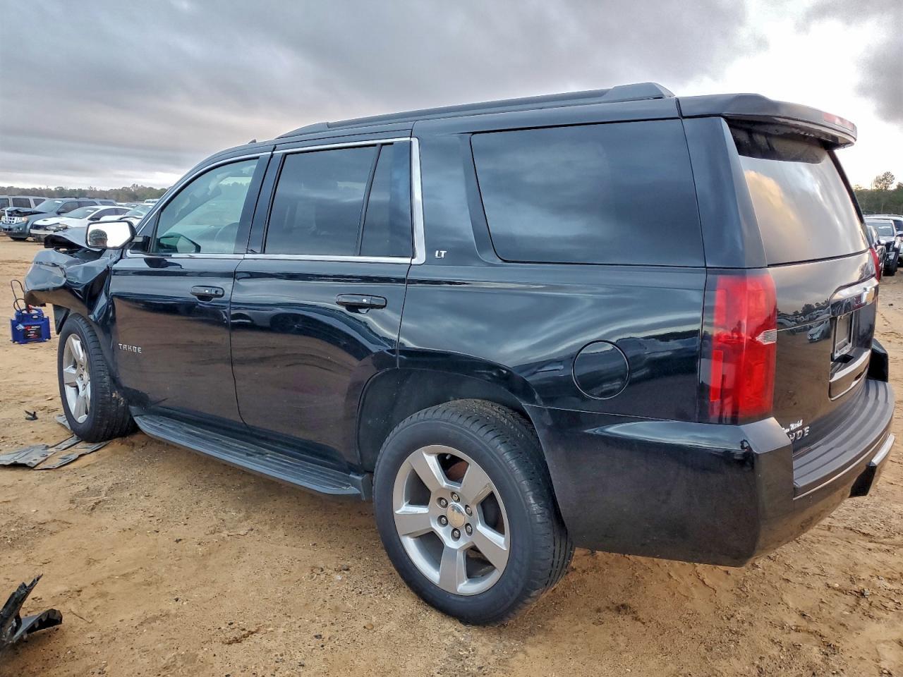 2019 Chevrolet Tahoe C1500 Lt - Фото 2