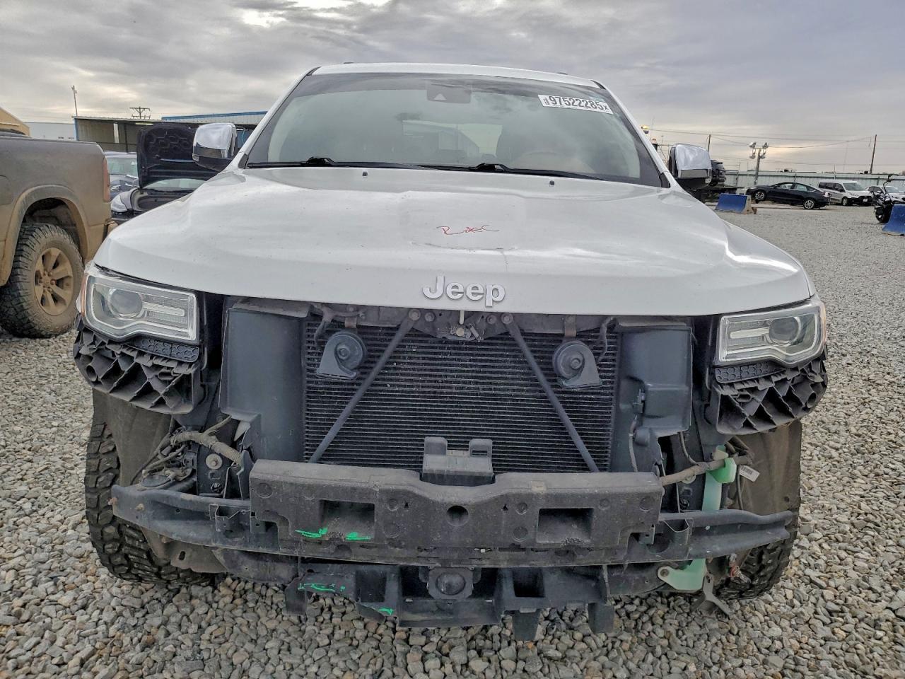 2015 Jeep Grand Cherokee Summit - Image 5