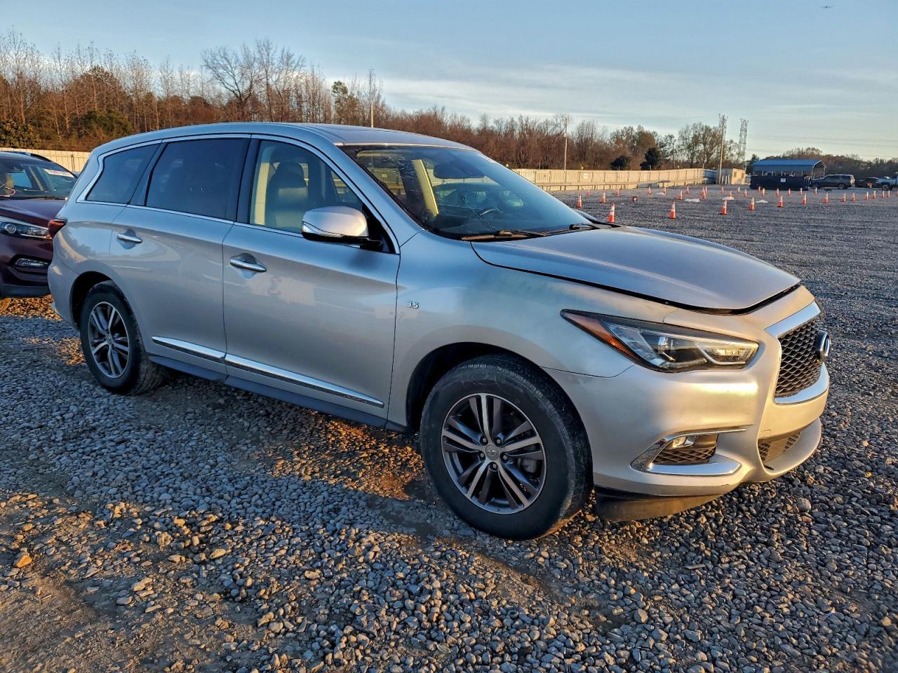 2019 Infiniti Qx60 Luxe - Image 4
