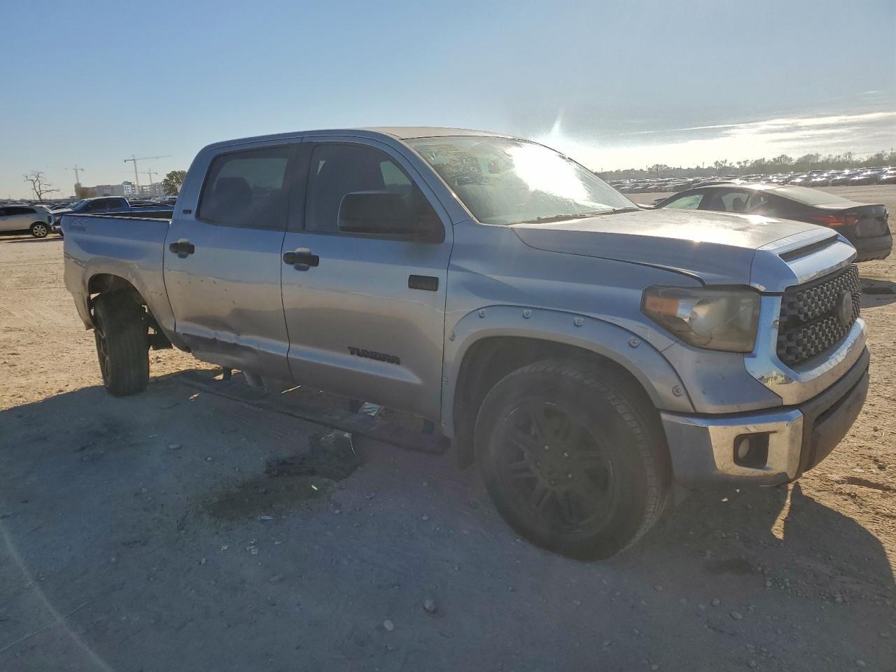 2020 Toyota Tundra Crewmax Sr5 - Фото 4
