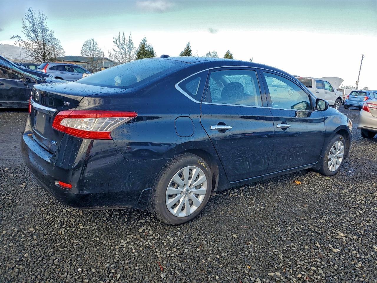 2014 Nissan Sentra S - Фото 3