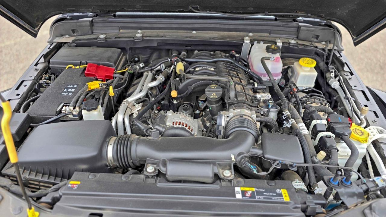2023 Jeep Gladiator Sport - Image 7
