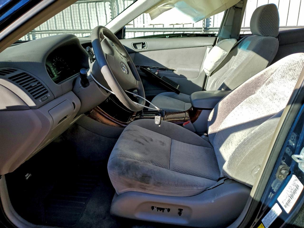 2003 Toyota Camry Le - Фото 7