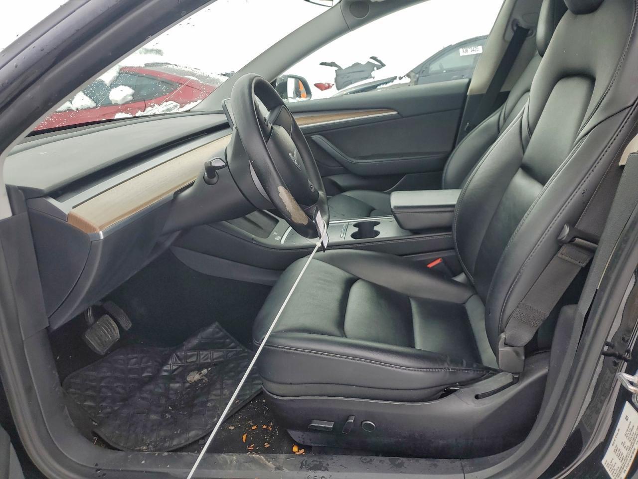 2022 Tesla Model 3 - Фото 7
