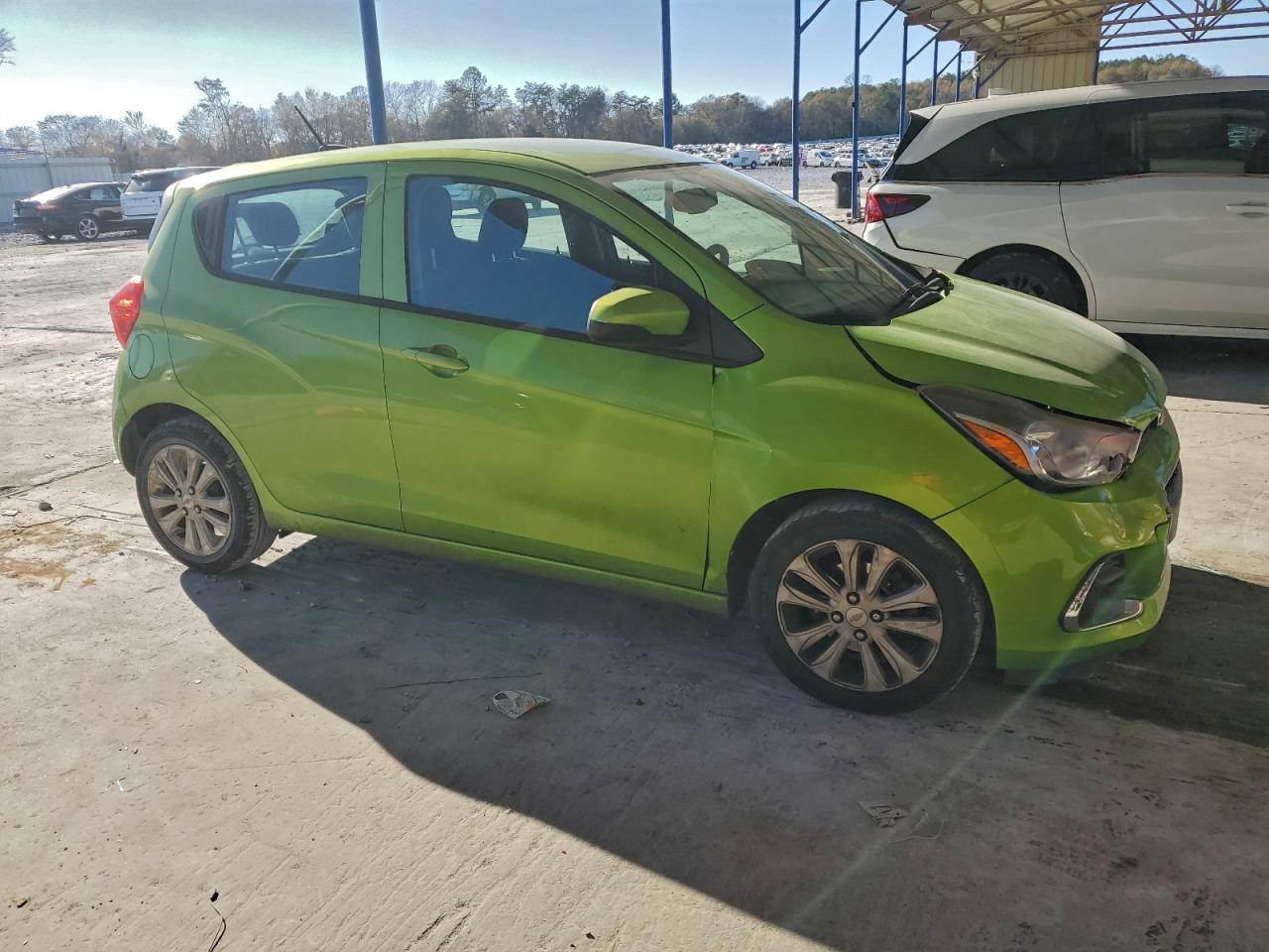 2016 Chevrolet Spark 1Lt - Фото 4