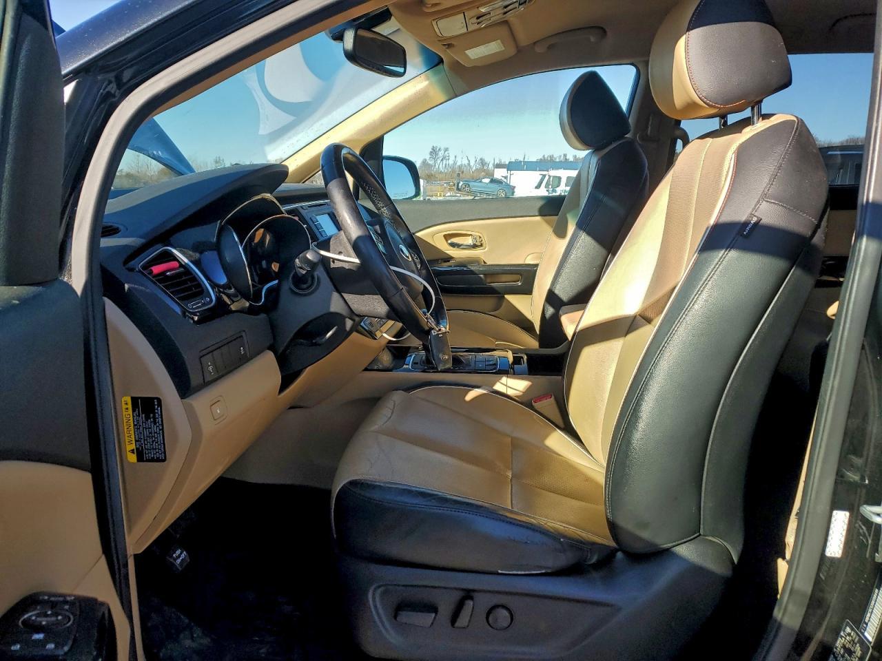 2016 Kia Sedona Ex - Image 7