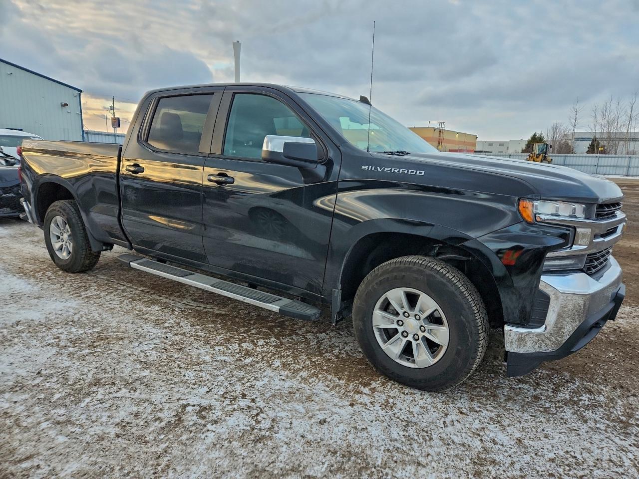 2020 Chevrolet Silverado K1500 Lt - Image 4