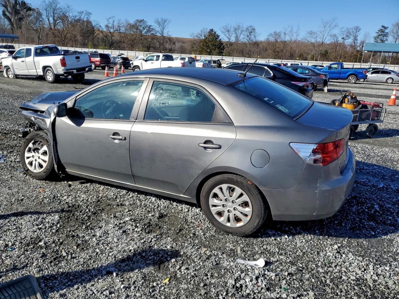2012 Kia Forte Ex - Image 2