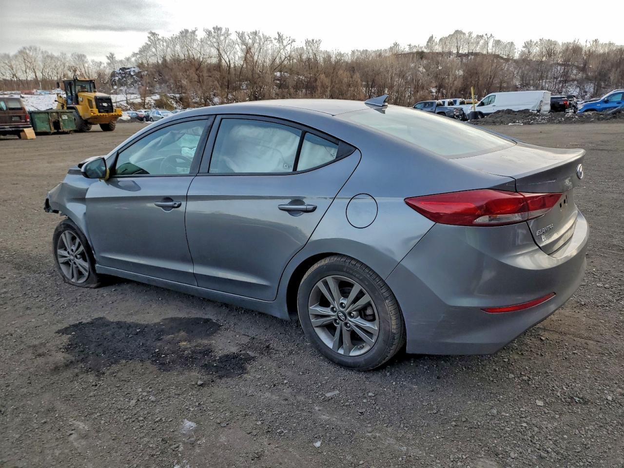 2018 Hyundai Elantra Sel - Фото 2