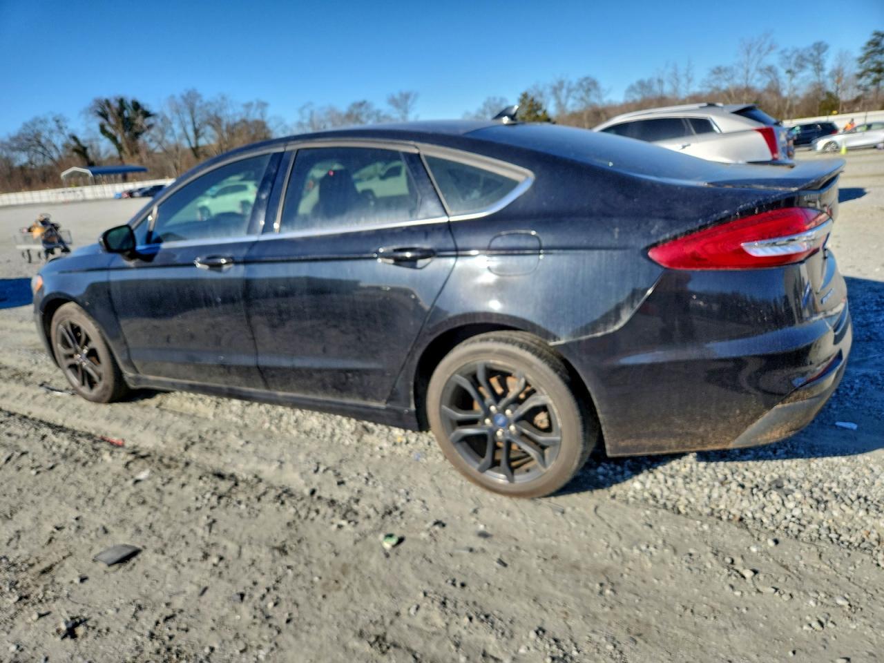 2020 Ford Fusion Se - Image 2