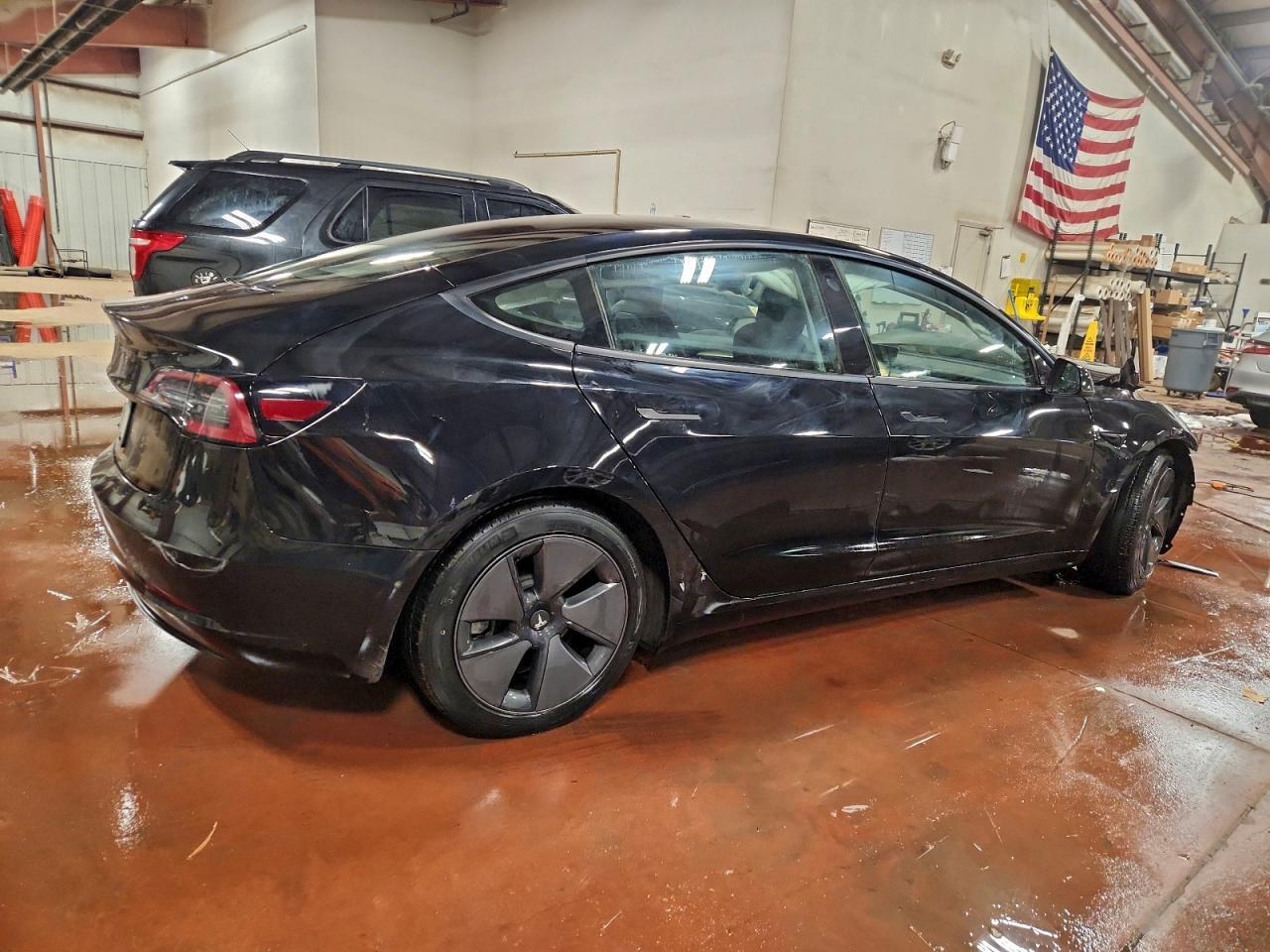 2021 Tesla Model 3 - Image 3